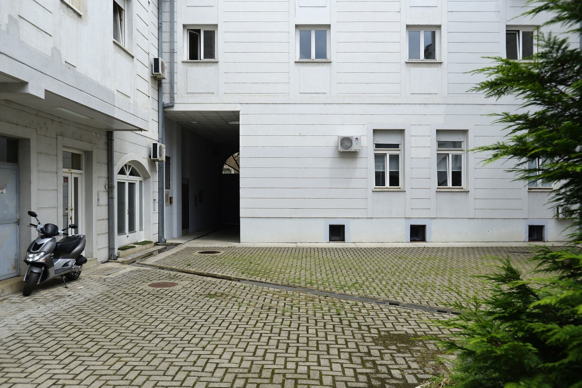 Hostel Flow House Centar Novi Sad Extérieur photo
